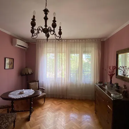 Yoyo 011 Apartman Belgrade